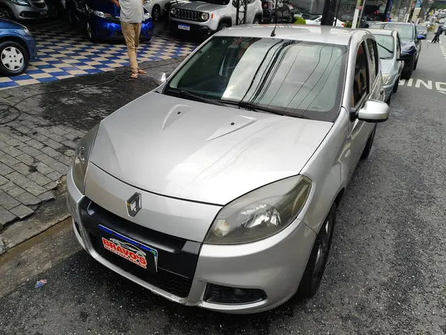 Carro Renault Sandero 2014 Expression 1.0 16V (flex)