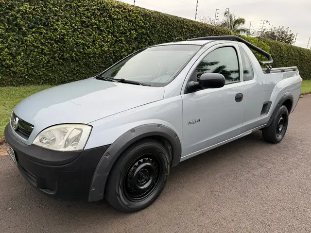 Carro Chevrolet Montana 2010 Conquest 1.4 (Flex)