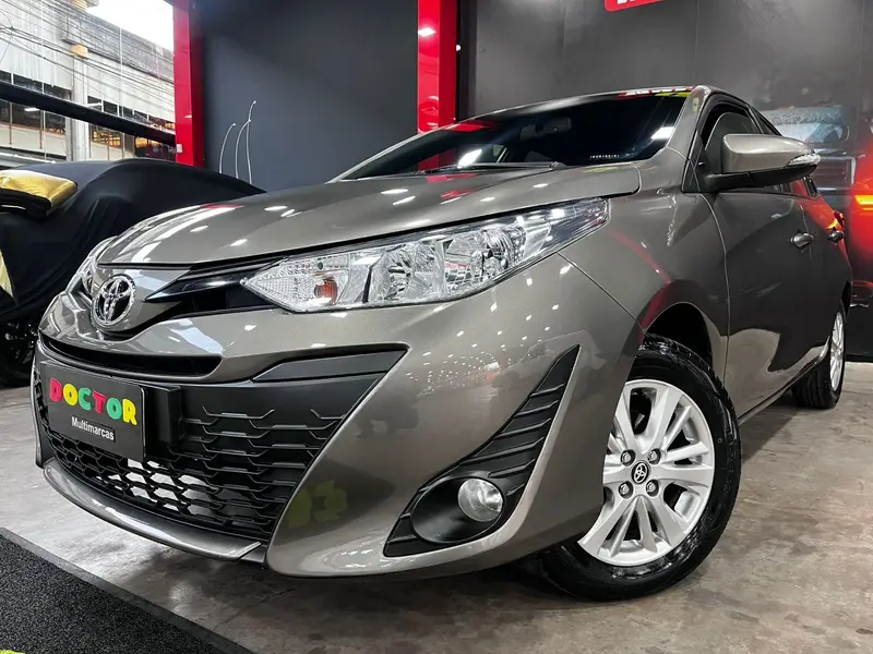 Toyota Yaris 1.3 XL Plus Tech CVT (Flex)