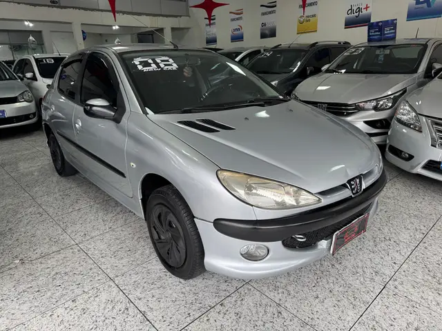 Carro Peugeot 206 2008 Hatch. Presence 1.4 8V (flex)