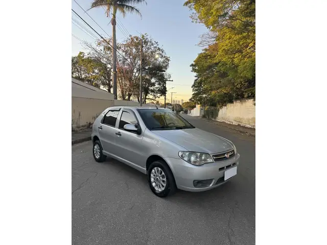 Carro Fiat Palio 2013 Fire 1.0 8V (Flex) 4p