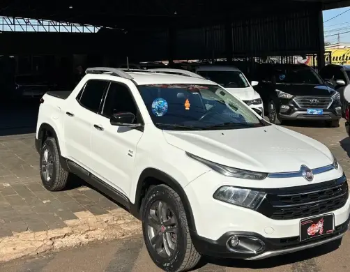 Carro Fiat Toro 2017 2.0 TDI Volcano Auto 4WD