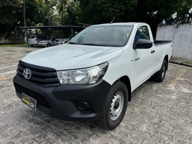 Carro Toyota Hilux Cabine Simples 2019 Hilux 2.8 TDI CS 4x4