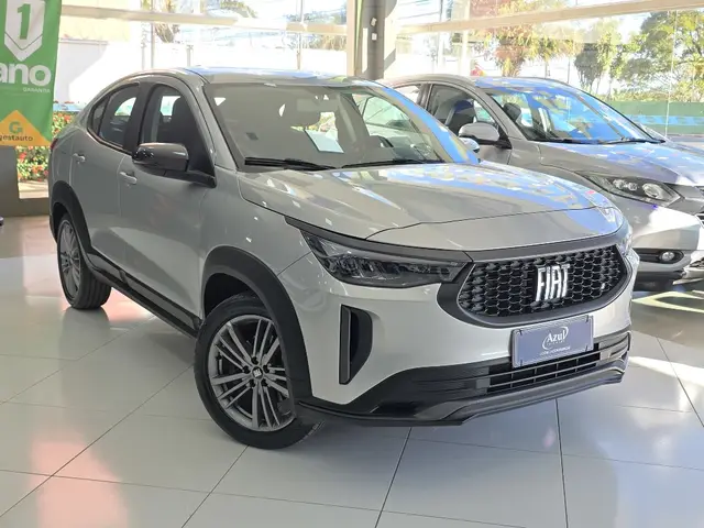 Carro Fiat Fastback 2024 Turbo 200