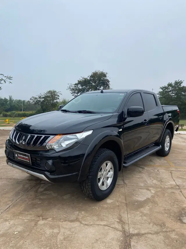 Carro Mitsubishi L200 Triton Sport 2019 Sport 2.4 GLS 4WD (Aut)