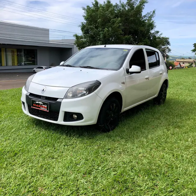 Carro Renault Sandero 2014 Expression 1.0 16V (flex)