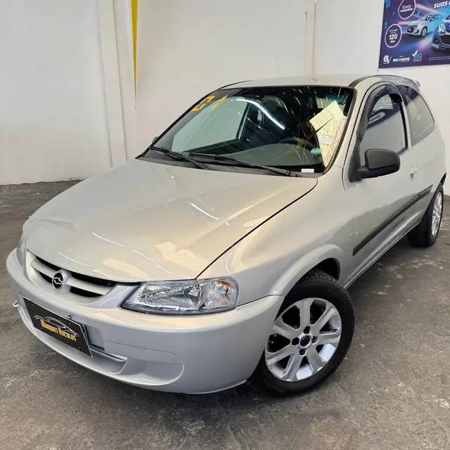 Carro Chevrolet Celta 2001 1.0
