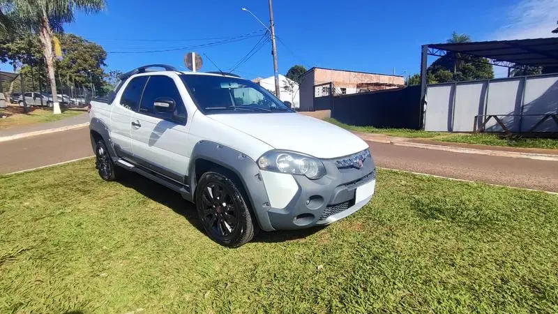 Fiat Adventure 1.8 16V (Flex) (Cabine Dupla)