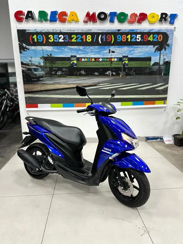Moto Yamaha Fluo 2025 ABS