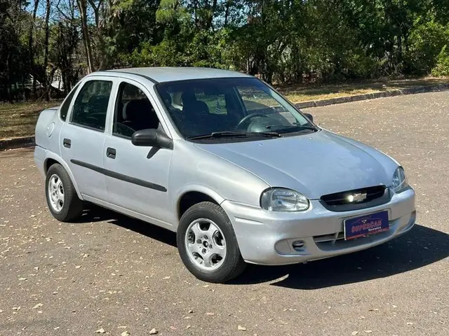 Carro Chevrolet Classic 2004 Corsa Sedan  1.0 MPFi