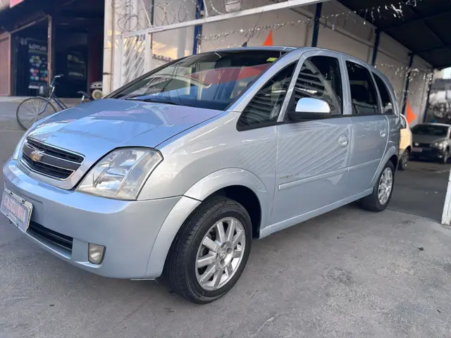 Carro Chevrolet Meriva 2009 Premium 1.8 (Flex)