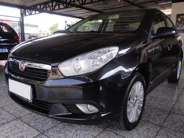 Carro Fiat Grand Siena 2013 Essence 1.6 16V (Flex)