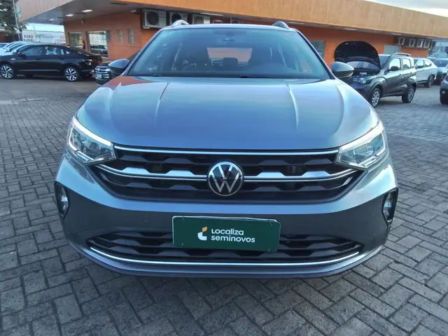 Carro Volkswagen Nivus 2024 Highline 200 TSI