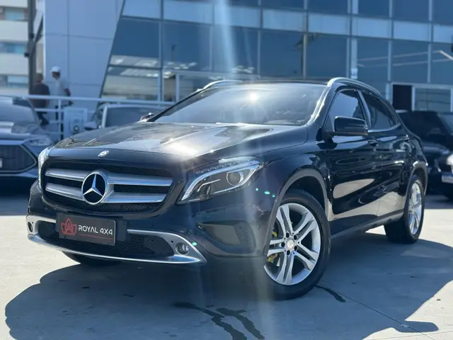 Carro Mercedes-Benz GLA 200 2017 GLA 200 1.6 Enduro