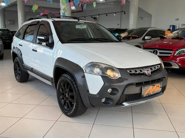 Carro Fiat Palio Weekend 2015 Adventure Locker 1.8 8V (Flex)