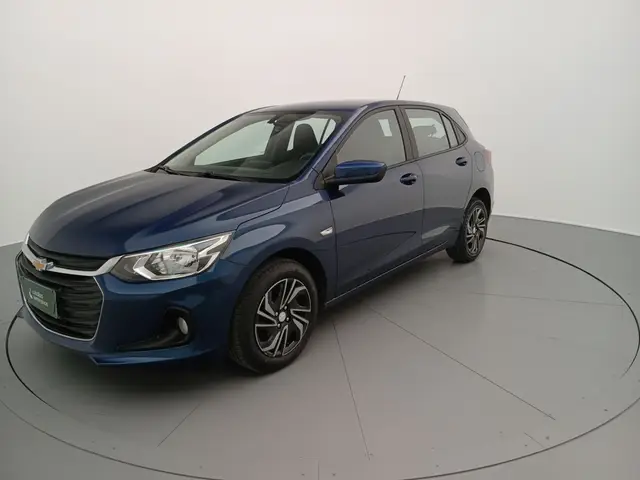 Carro Chevrolet Onix Plus 2024 LT 1.0