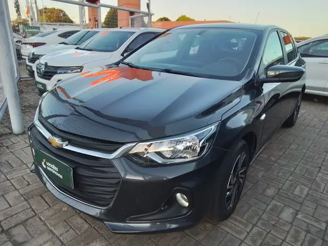 Carro Chevrolet Onix Plus 2024 LT 1.0