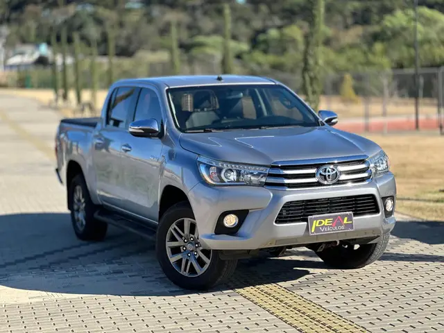 Carro Toyota Hilux Cabine Dupla 2016 Hilux 2.8 16v TDI SRV CD 4x4 (Aut)