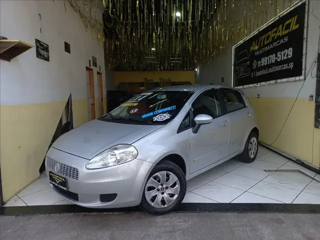 Carro Fiat Punto 2011 Attractive 1.4 (Flex)