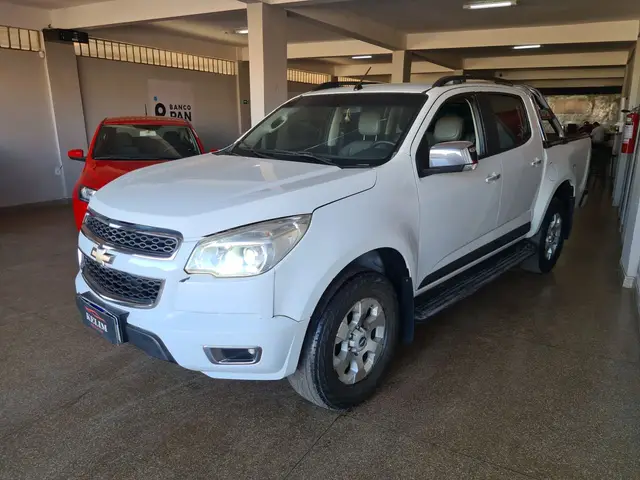 Carro Chevrolet S10 Cabine Dupla 2013 S10 LTZ 2.4 4x2 (Cab Dupla) (Flex)