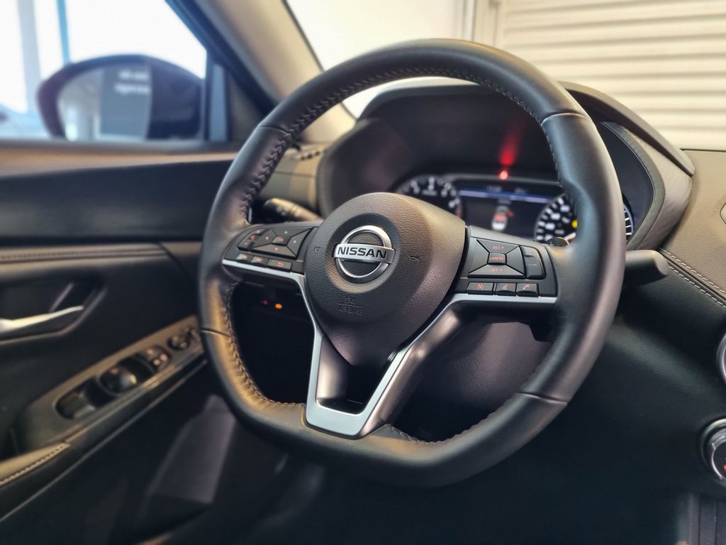 Sentra Advance 2.0 16V Aut.