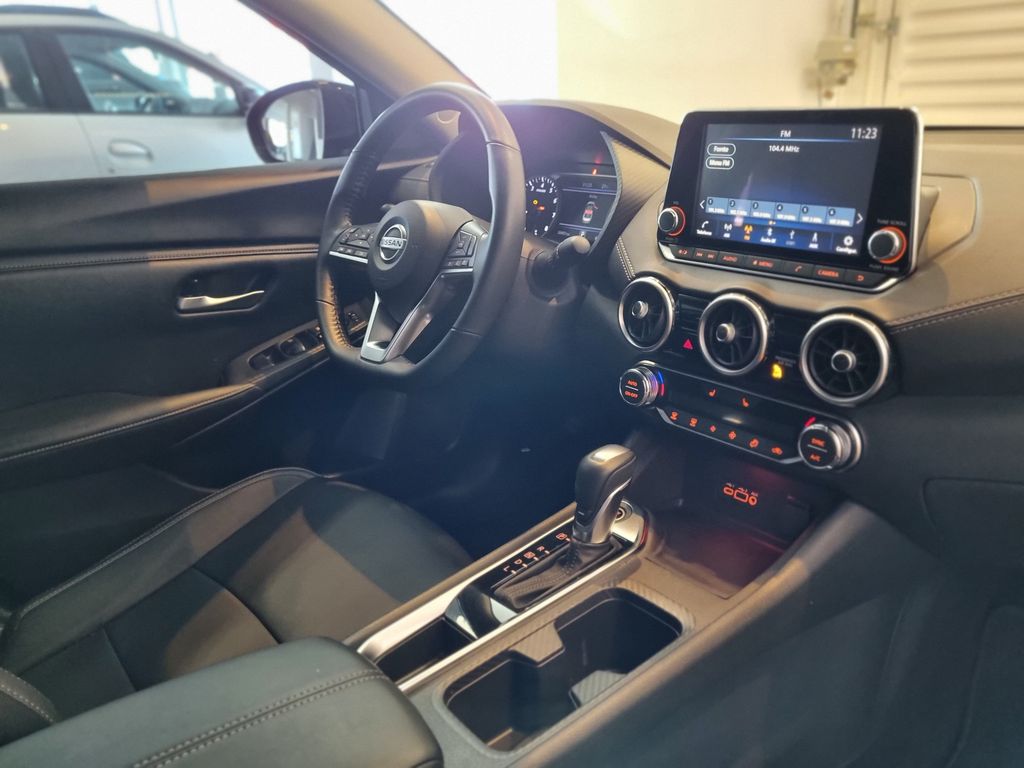 Sentra Advance 2.0 16V Aut.