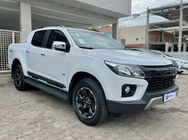 Carro Chevrolet S10 Cabine Dupla 2024 High Country 2.8 Turbodiesel (Aut.)