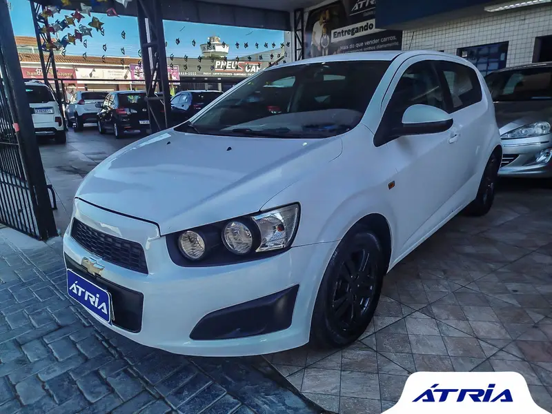 Chevrolet Sonic Hatch LT 1.6 (Aut)