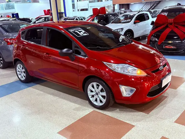 Carro Ford New Fiesta Sedan 2012 SE 1.6 (Flex)