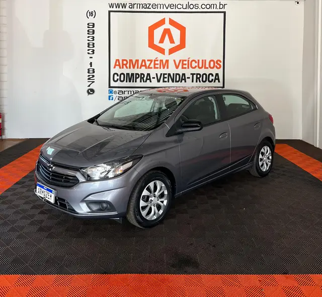 Carro Chevrolet Joy 2020 Hatch 1.0 8V Black Edition (Flex)