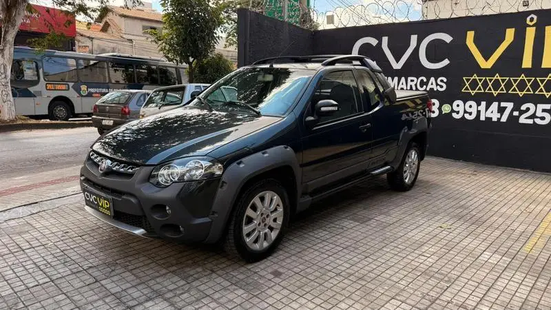 Fiat Strada Adv.1.8 16V Dualogic Flex CD