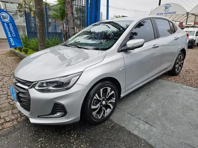 Carro Chevrolet Onix 2023 1.0