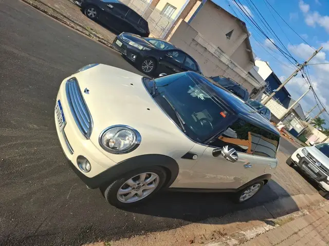 Carro MINI Cooper 2010 1.6 16V