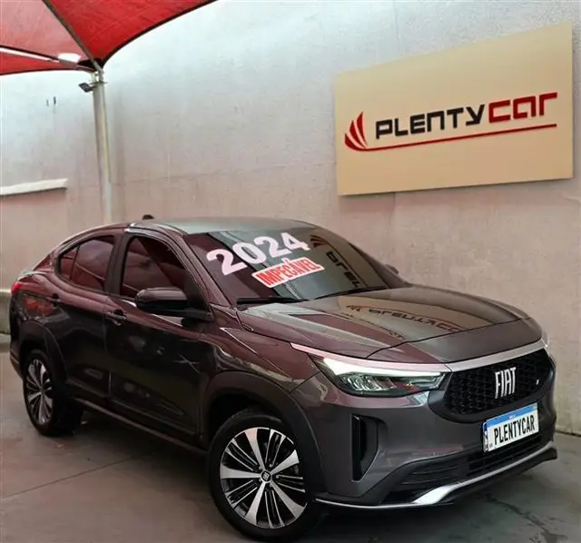 Carro Fiat Fastback 2024 Audace