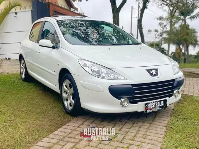 Carro Peugeot 307 2011 Hatch. Presence Pack 1.6 16V (flex)