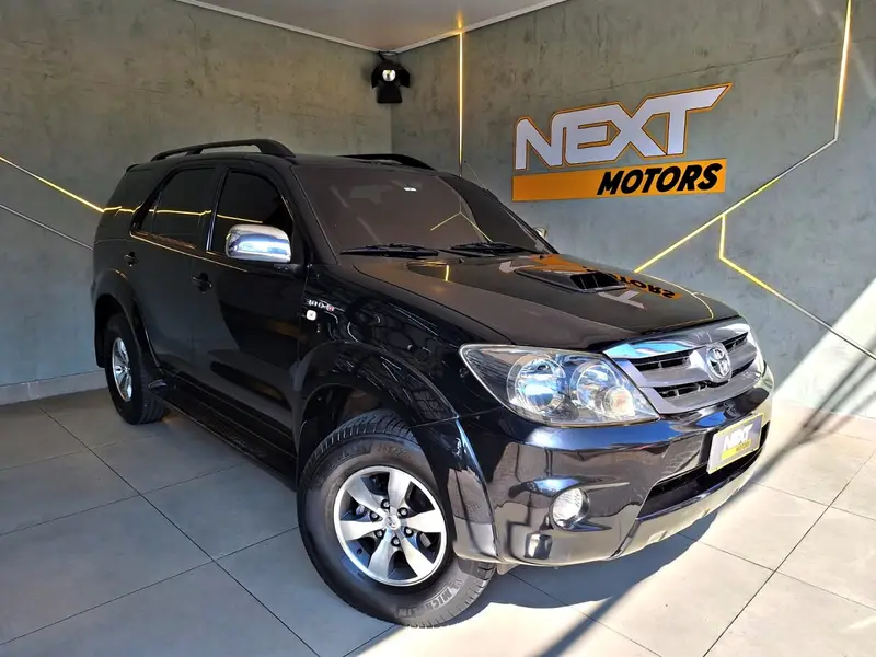Toyota Hilux SW4 SRV 4x4 3.0 Turbo  (aut)