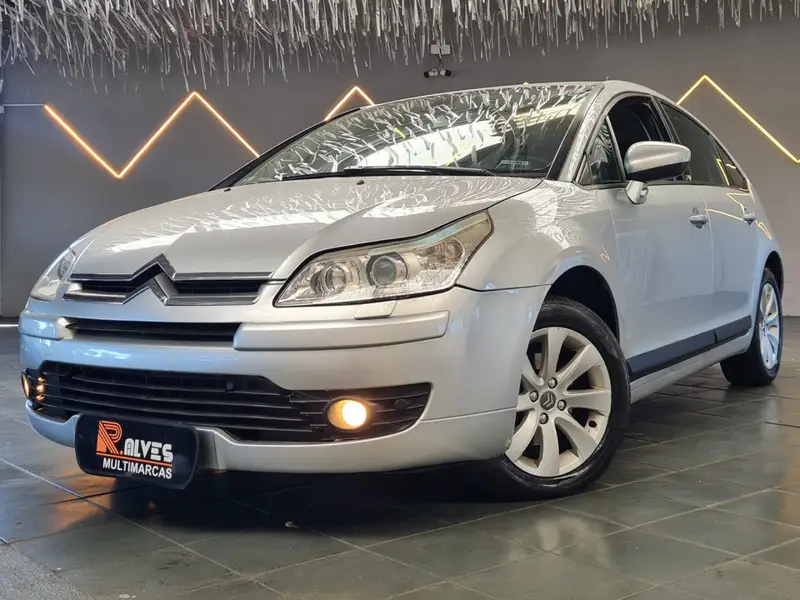 Citroën C4 Pallas Exclusive 2.0 16V (flex) (aut)