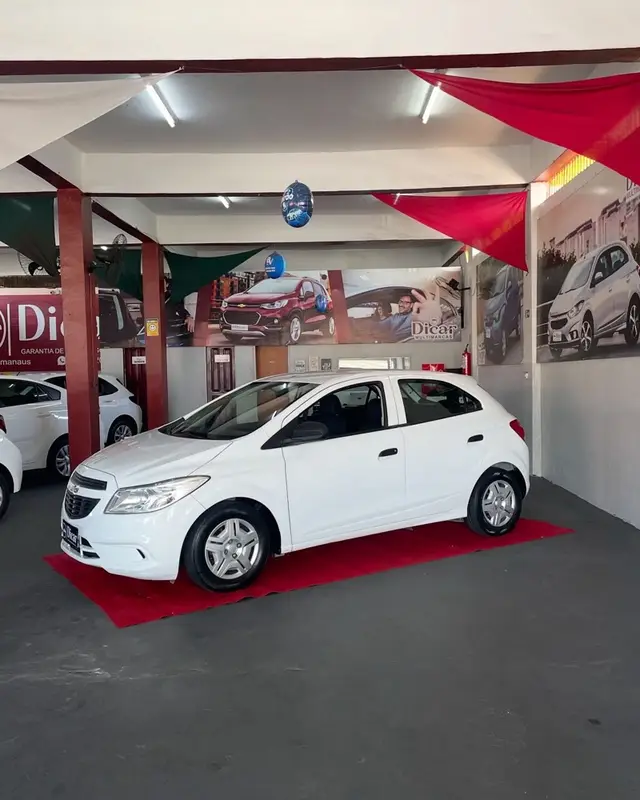 Carro Chevrolet Onix 2018 1.0 Joy SPE/4