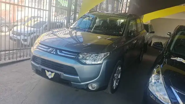 Carro Mitsubishi Outlander 2015 2.0 16V CVT