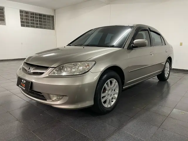 Carro Honda Civic 2006 Sedan LXL 1.7 16V (Aut)