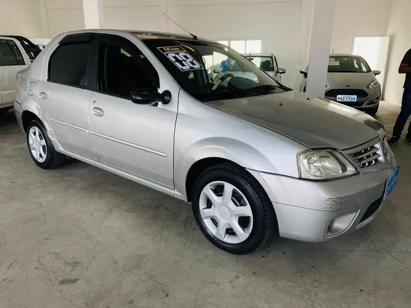 Renault Logan Privilège 1.6 8V Hi-Torque