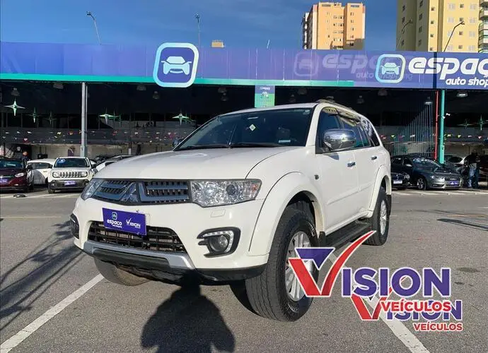 Mitsubishi Pajero 3.2 DI-D HPE 4WD (Aut)
