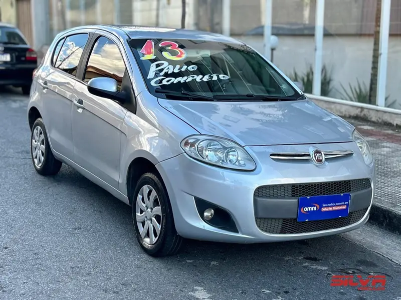 Fiat Palio Attractive 1.0 8V (Flex)