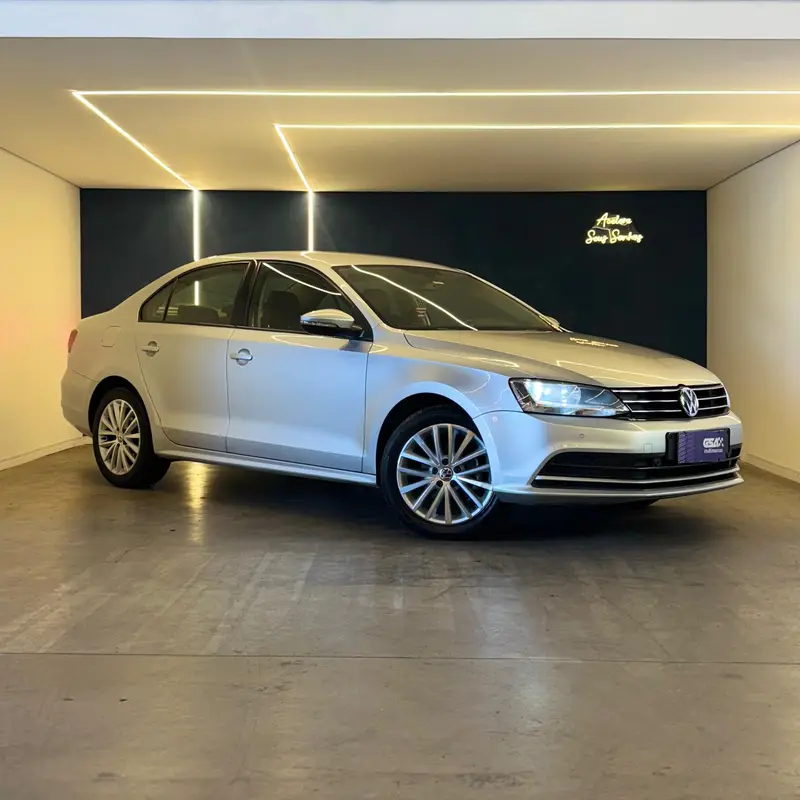 Volkswagen Jetta 2.0 Comfortline Tiptronic (Flex)