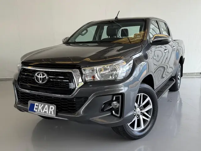 Carro Toyota Hilux Cabine Dupla 2019 Hilux 2.8 TDI SRV CD 4x4 (Aut)