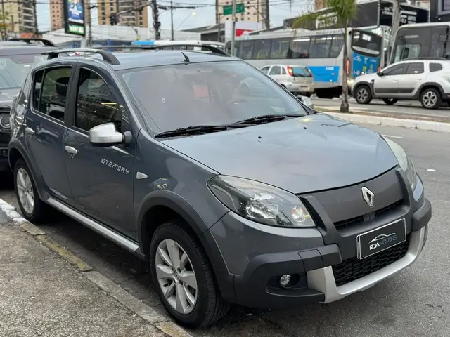 Carro Renault Sandero Stepway 2012 1.6 16V (Flex)