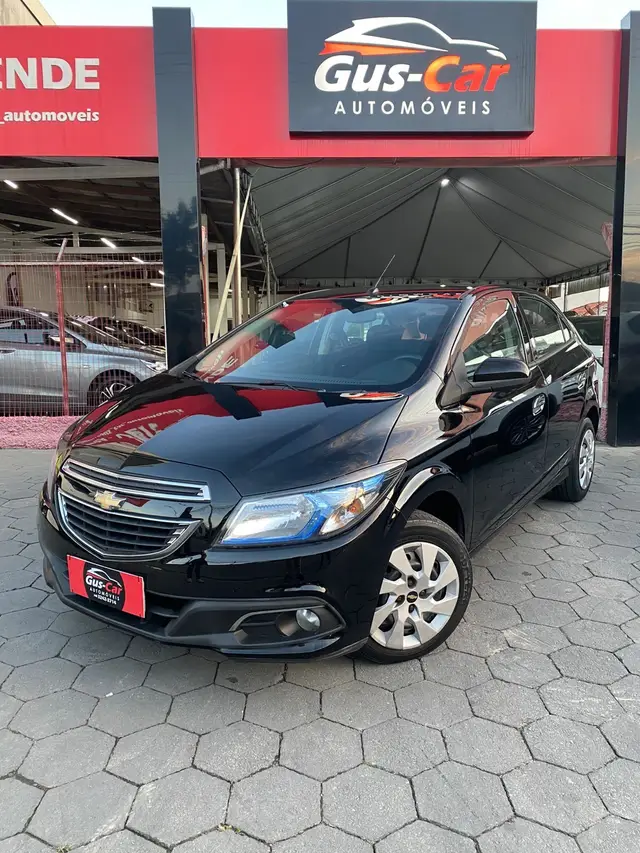 Carro Chevrolet Onix 2015 1.4 LT SPE/4