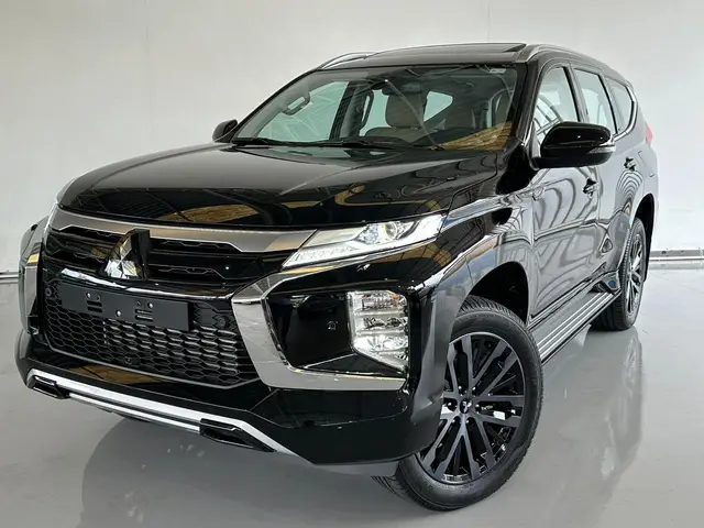 Carro Mitsubishi Pajero Sport 2024 Legend 2.4