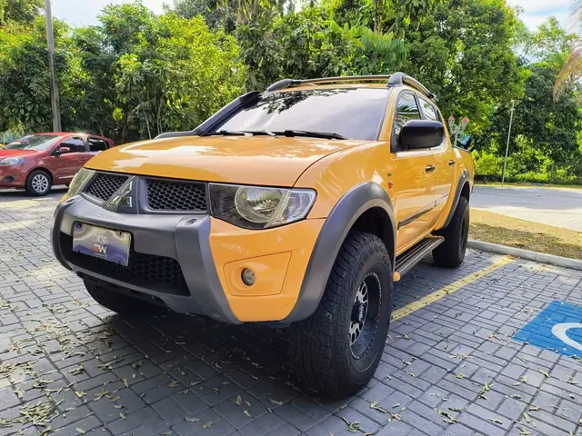 Carro Mitsubishi L200 2015 Triton HPE 3.2 CD TB Int.Diesel Aut