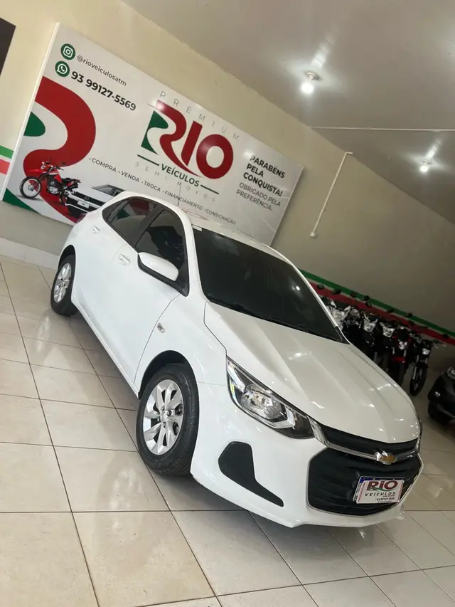 Carro Chevrolet Onix 2023 LT 1.0